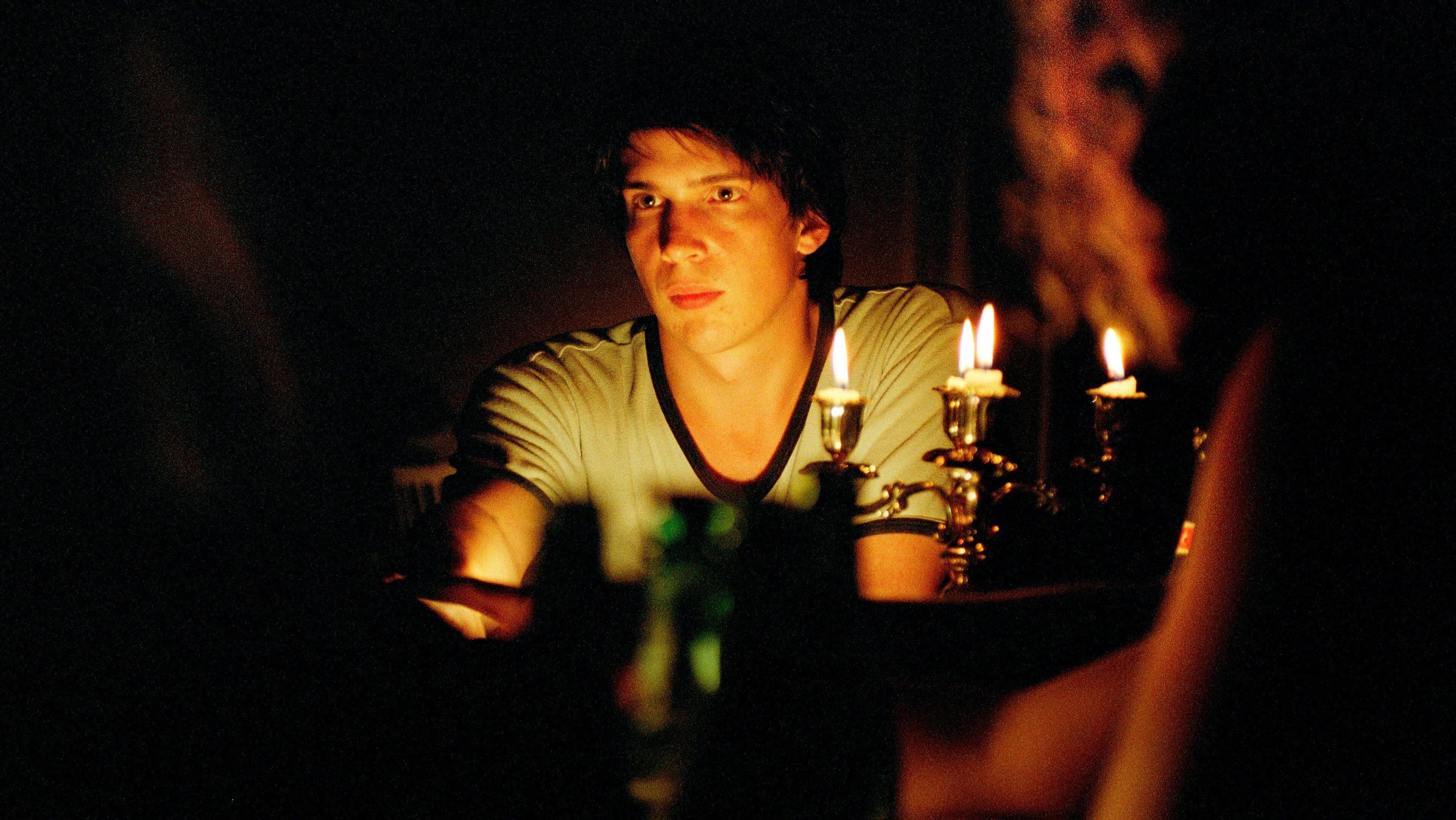 Tomas Hostrup-Larsen
