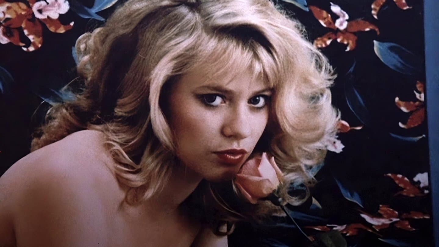 Nadine Van der Velde